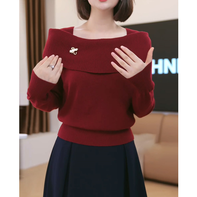One-Shoulder Red Knitted Sweater for Women, Autumn and Winter, High-End, Slimming, Stylish, Age-Reducing Top One-Shoulder Red Knitted Sweater for Women, Autumn and Winter, High-End, Slimming, Stylish, Age-Reducing Top