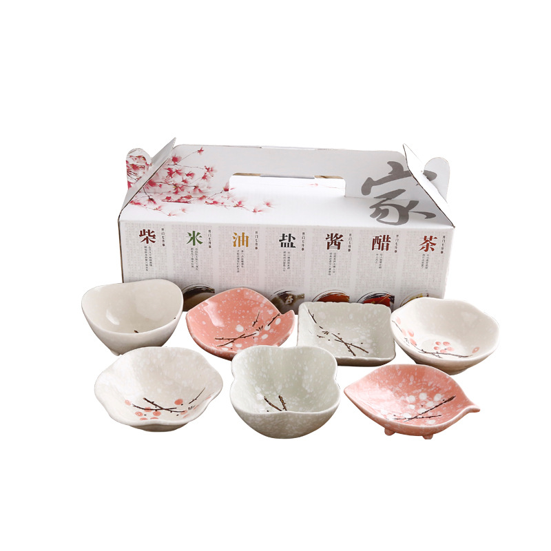 Japanese and wind small ceramic household dip vinegar dishes food flavour dish creative lovely soy sauce dish tableware to send hand gift box
