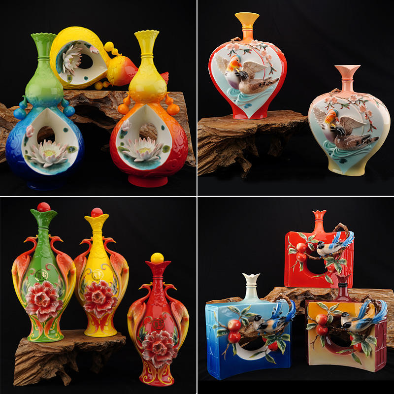 Jingdezhen ceramic wine jars 5 jins put colored enamel painting of flowers and furnishing articles empty wine bottle sealed mercifully hip flask