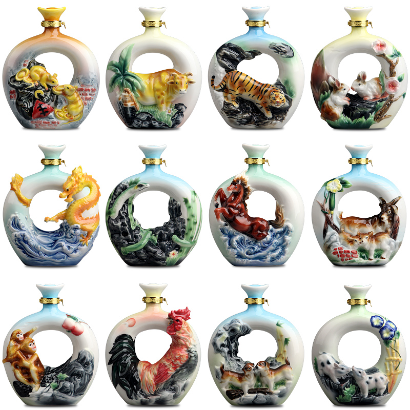 Jingdezhen ceramic jars three catties high - grade zodiac bottle decoration furnishing articles gift porcelain enamel hip flask