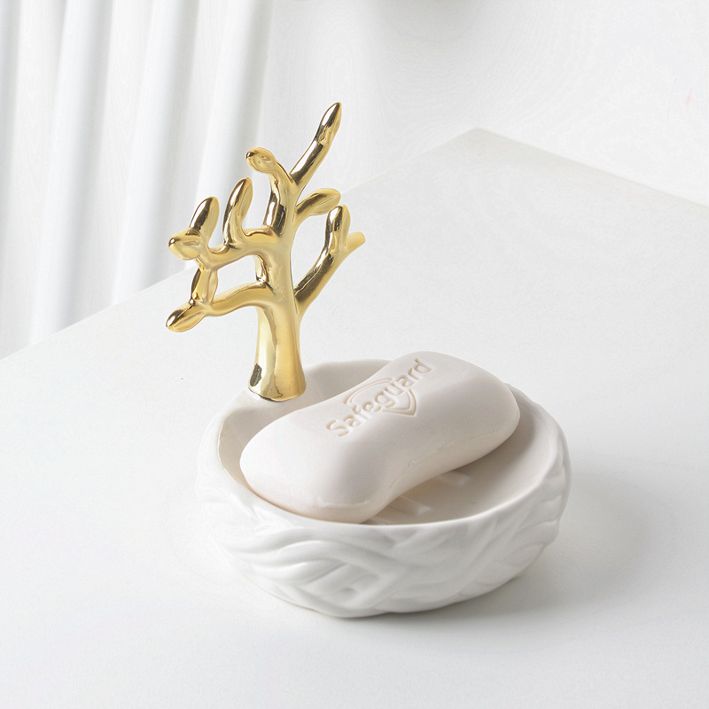 European and American Creative Drain Ceramic Soapbox Individuality Home Dressing Room Upscale Soap Dish Soap Jewelry Shelf