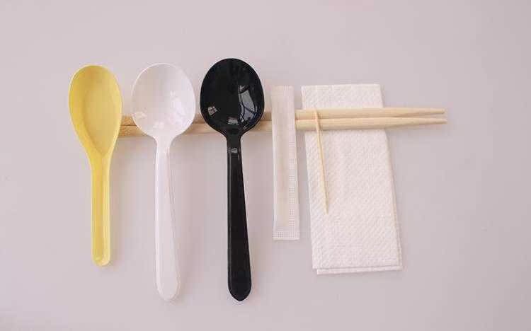 The Disposable chopsticks sets four spoons tissue toothpick take - out packaging four unity of tableware suit three - piece suit