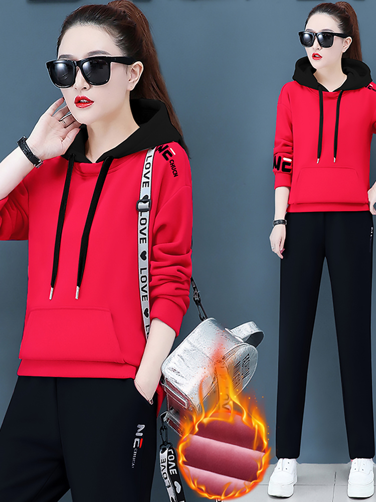 Two-piece gold velvet suit female autumn and winter 2019 new fashion casual sportswear plus velvet thickened large size sweater