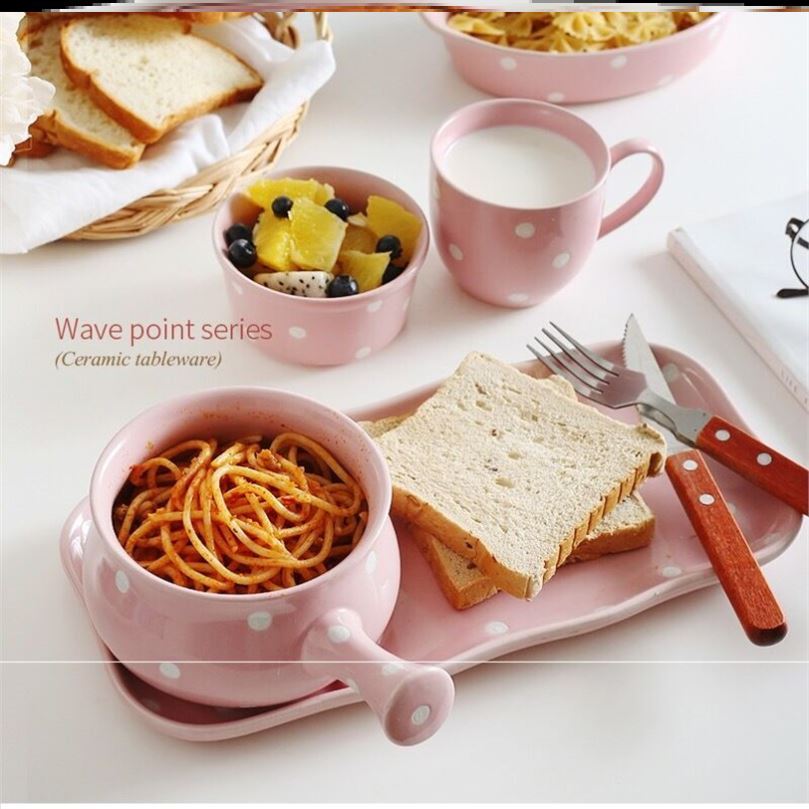 The Nordic breakfast dishes suit combination with handle bowl of breakfast table suit The irregular hot breakfast tray