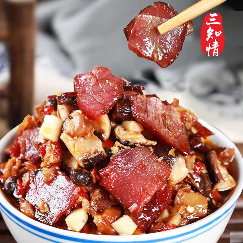 Three-informed Hunan Spiced Beef beef Mushroom Beef Sauce mixed with Sesame Sauce with Spicy Sauce and Appetizer Two Bottled