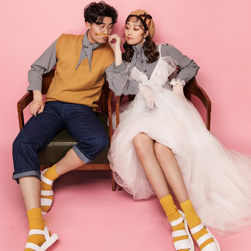 Photo Gallery Clothing Themed 2020 Couple photo gown Autumn Winter Sweater Fashion Street for hip hop wind Write a real wedding dress