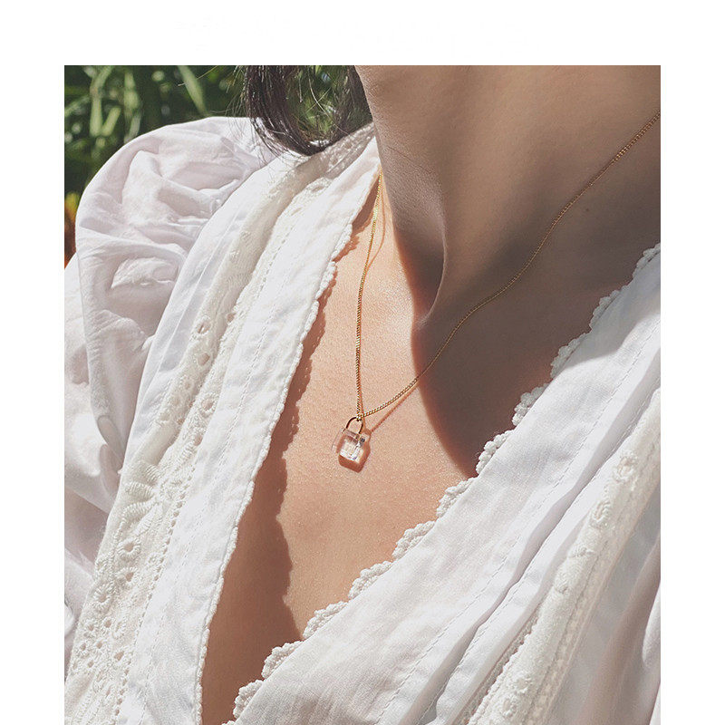 Princess Wind Collar Transparent Unique Design Key Lock Necklace Female Light Luxury Small Clavicle Chain White Sterling Silver Pendant