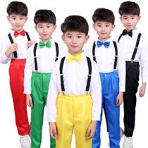 New Years Day Childrens performance to serve primary and middle school childrens large chorus The main body fire wall chart Lin Yan