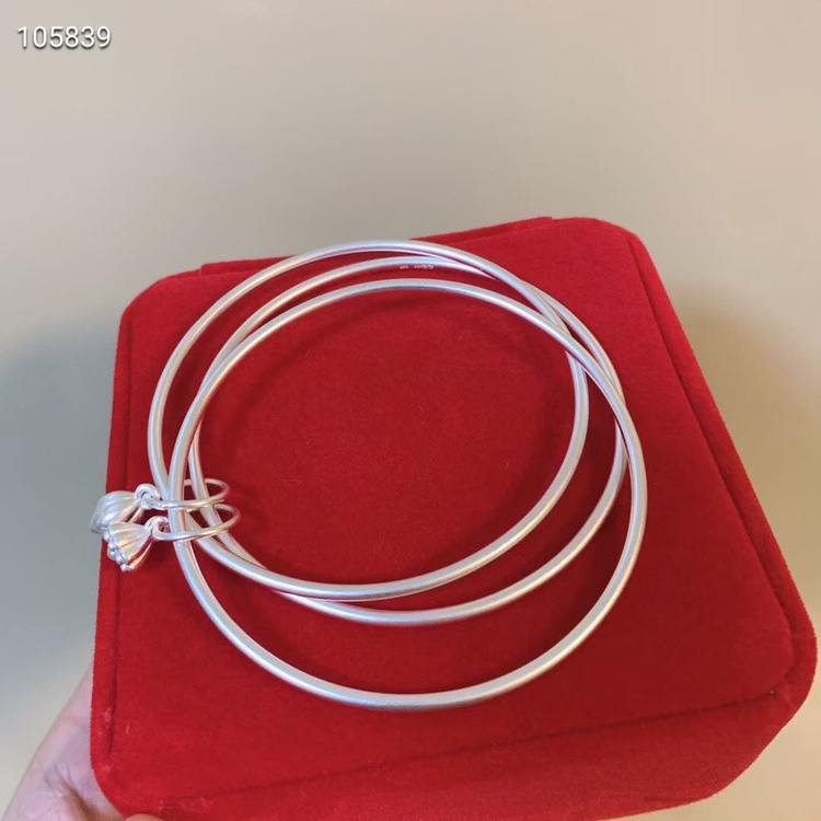 Hong Kong is giving birth to the silver s999 ancient law to pass on the two rejoice ring Lianpeng bracelet female small crowd lukewarm wind to send girlfriend