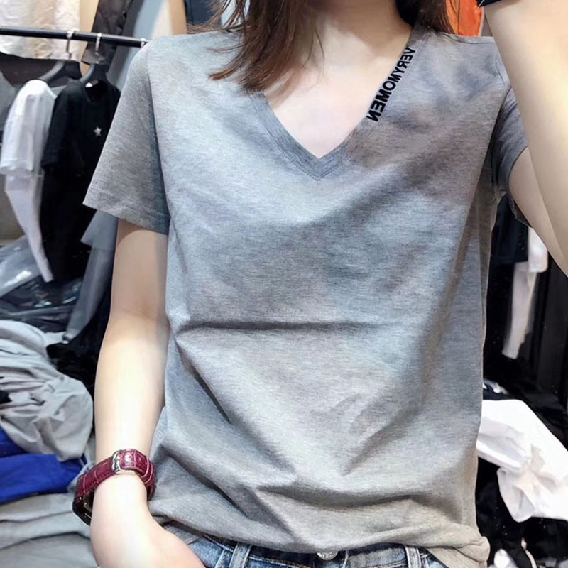 European station V-neck white T-shirt women's short-sleeved slim fit 2022 summer new European goods cotton half-sleeved all-match top trendy