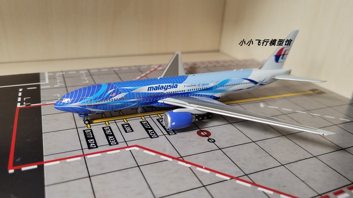 Phoenix 1:400 ANA 全日空B787-9 JA894A 口袋精灵彩绘飞机模型-淘宝