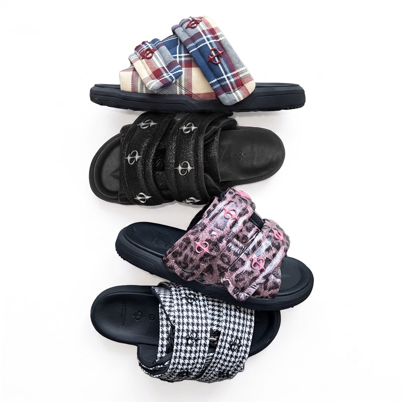 Le Losange Vuture Strappy Sandals Outdoor Slippers Glitter Plaid Pattern