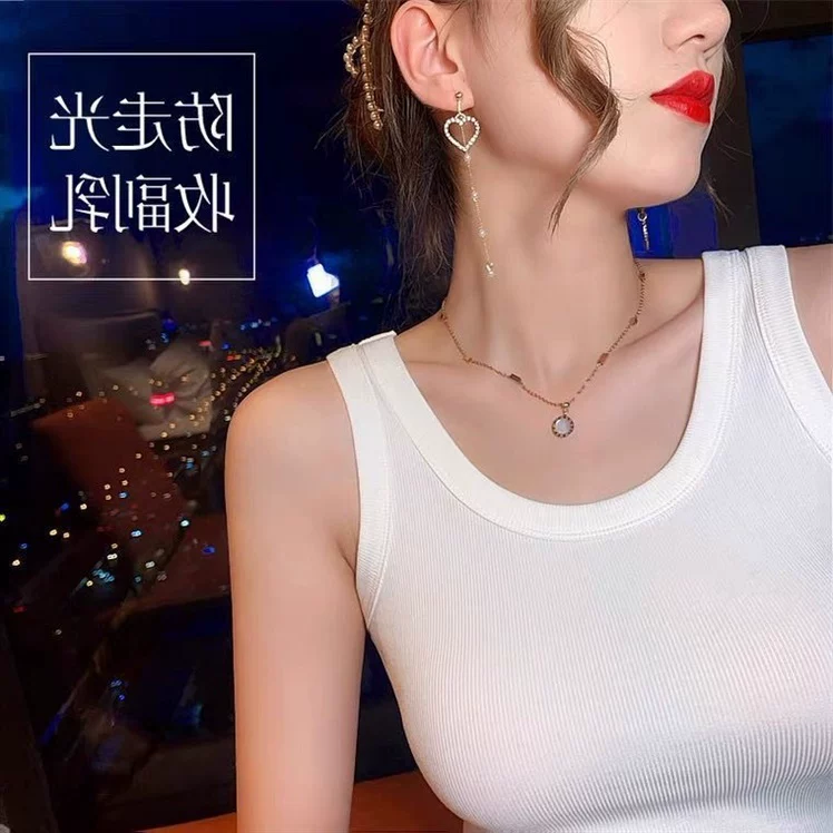 "Tide, autumn design tank top, base T-shirt sleevless, trend of season"