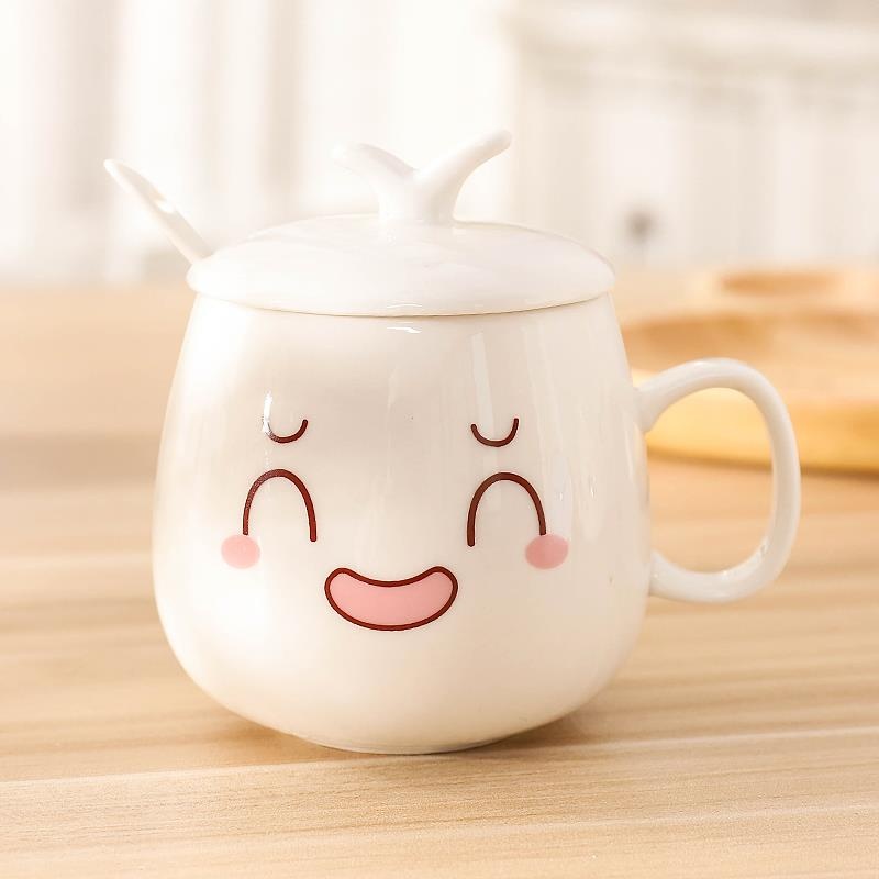 Female character ceramic keller with spoon, lovely cereal cup cartoon creative trend coffee cup of water