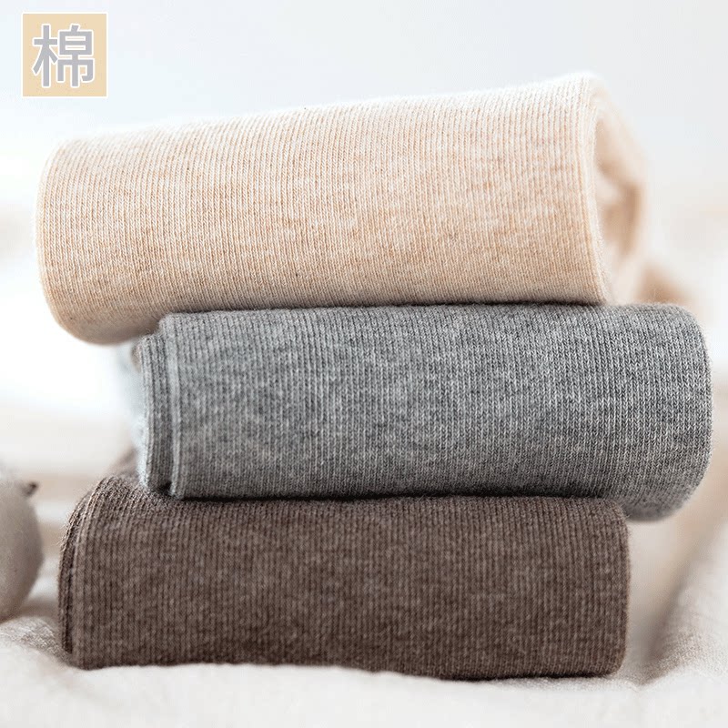 High Waist Inner Lap Pants Woman outside wearing close-up Hip Rice White Pants Socks Spring Autumn Season Thin stretch tight fit 90% pants