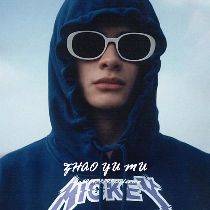 2021 Korean version of the tide street shooting retro sunglasses male white rectangular ins net red sunglasses small round face glasses female