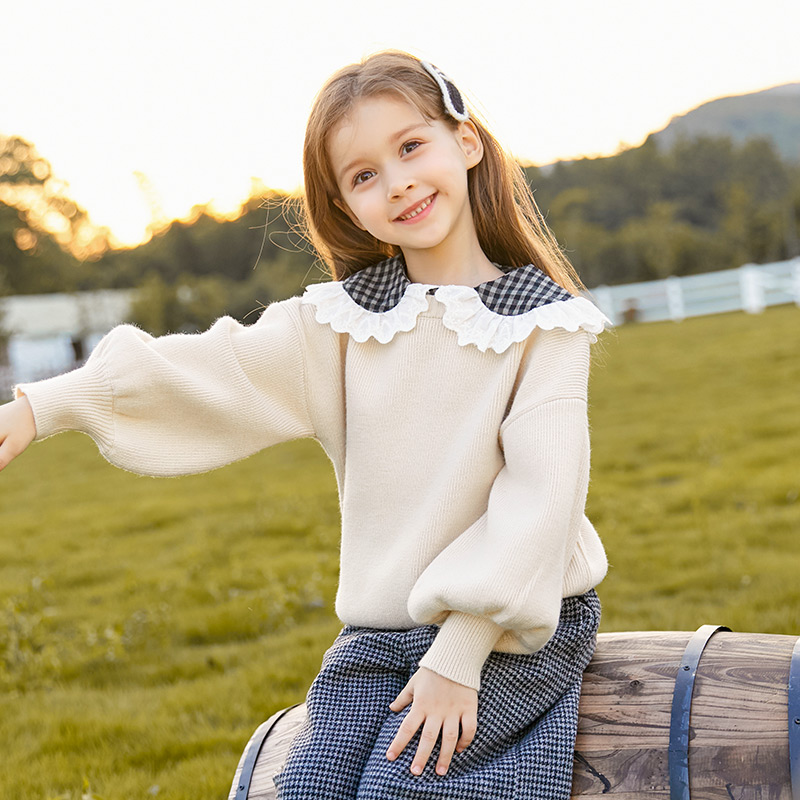 Girls sweater pullover knitted sweater jacket children's clothing handmade baby sweater women's autumn and winter Western style children's knitted top