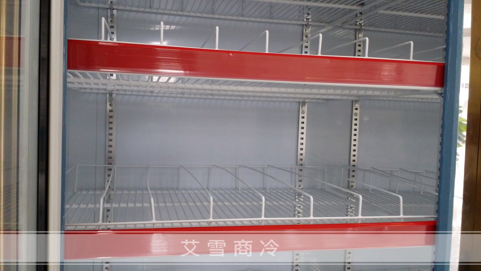 Convenience store freezer shelf freezer shelf multi-layer adjustable shelf refrigerator supporting rack for water discharge