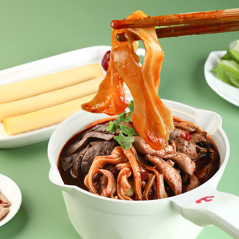 老诚一锅 加热即食 三红三白全牛杂汤火锅 2.4斤 天猫优惠券折后￥69包邮（￥89-20）