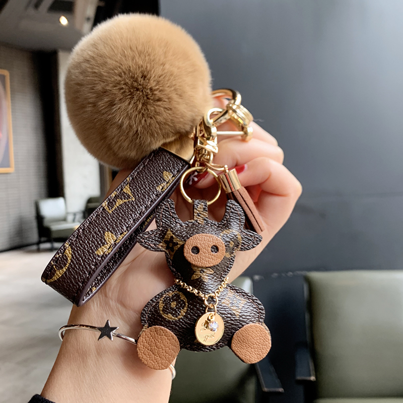 Suitable for Lv Bags, Old Bags, Car Key Chains, Cute Detachable Cowhide Pom-Pom Keychains for Men and Women Couples