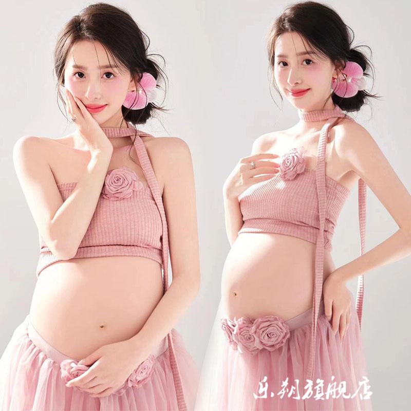 New Style of Beautiful Maternity Photoshoot Outfit, Korean-Style Fresh Pink Suit for Pregnant Moms, Belly Photoshoot Clothes for Home Use