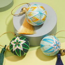 Fun Hands Bow Ball Embroidered Diy Hand Lovers China Wind Flat Amphany Cystic Caravan to hang up and send boyfriend gifts