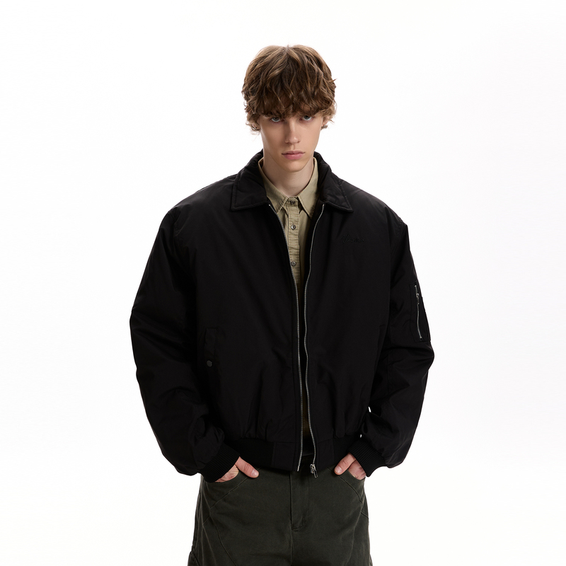 A Puee American Retro Vibe Pilot Lapel Baseball Jacket Cleanfit Silhouette Jacket Trendy Coat