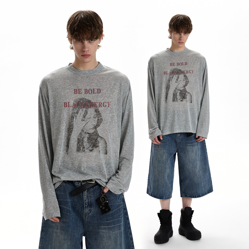 A Puee Vintage Distressed Character Letter Print Long-Sleeve T-Shirt, Cool and Loose, Casual and Versatile Top, Trendy Cover-Up