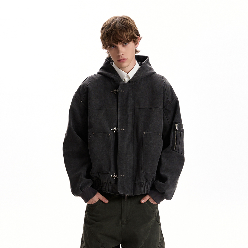A Puee American Retro Washed Vintage-Style Hooded Jacket with Airplane Buckle Design, Trendy Boxy Fit Short Coat