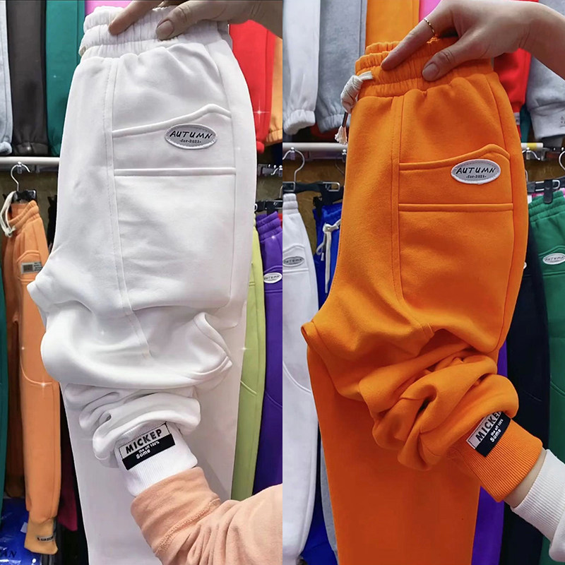 2021 spring new white sweatpants women's hot style loose and thin casual European goods leggings sports pants women's ins trend