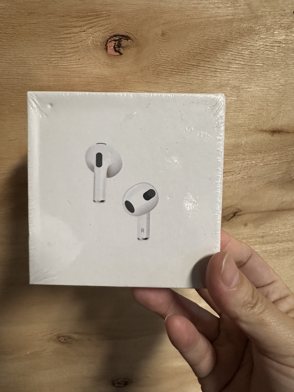 Tws Bluetooth Headphones Are Unopened, and the Functionality Is Not Guaranteed!