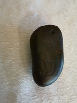 Yunnan natural yellow dragon jade crow skin seed bracelet pendant hand play pieces hand string rough stone