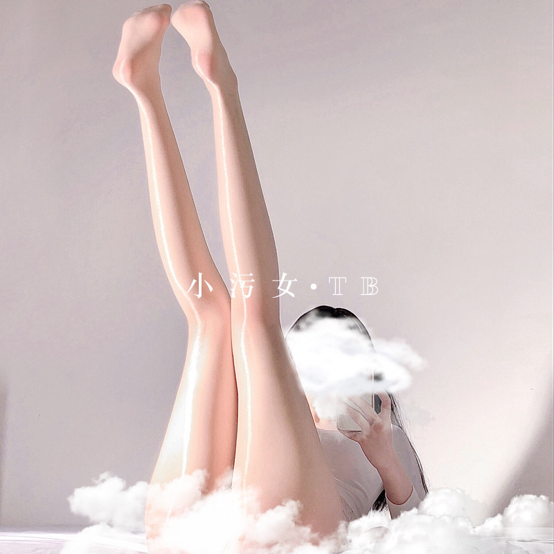 Small stains female summer ultra-thin 1D Sexy oil bright oil light silk stockings pants beauty leg Horse oil open gear Black Silk Temptation Eroy