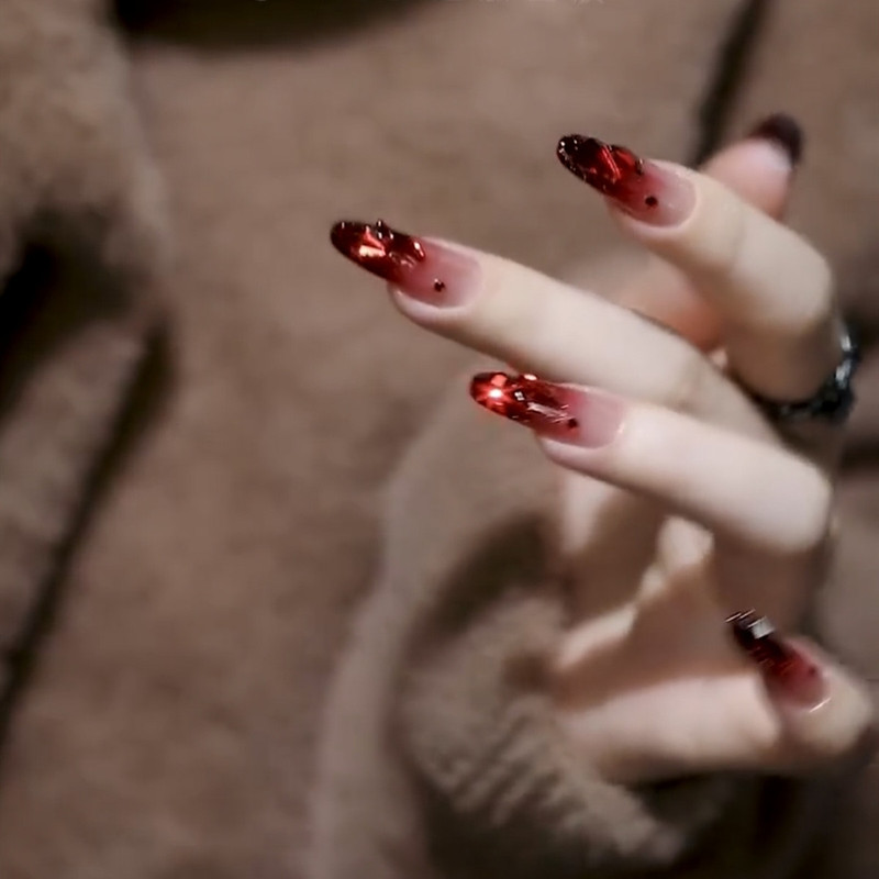 Nail Art Wearable Nails Short, Medium and Long Styles 2025 New High-End Nail Pieces Handmade Red Wearable Nail Art Nails