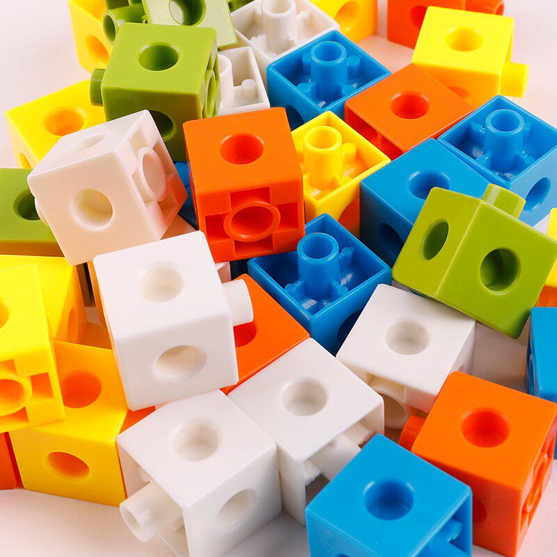 Green all children building blocks assembled toys puzzle 3-6-year-old male and female babies teach kindergarten plastic block building blocks early
