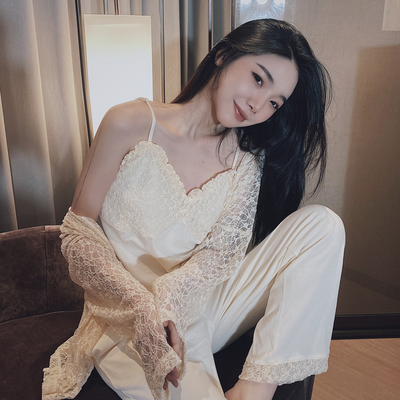 Pajamas spring and autumn women's summer three-piece set sweet and sexy suspenders 2022 new western style cotton home clothes