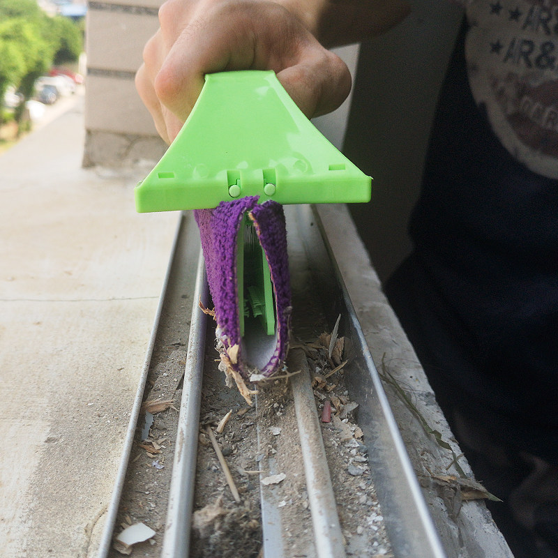 The artifact for wiping the window groove is universal. Check the glass and wipe the window sill cleaner for sanitary cleaning tools.