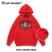 Женский тонкий красный красный цвет великолепен