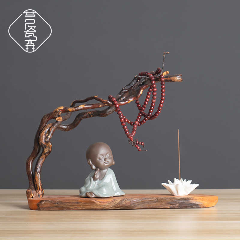 Zen ornaments creative little monks home porch living room decorations solid wood root carving weathered wood tea table knick-knacks