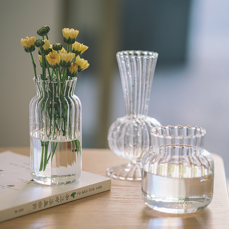 Creative web Red Japanese style Inwind light extravagant Mini small vase swing piece Living room flower arrangement transparent glass hydroponic flowers