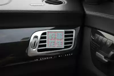 IO STUDIO good thing peanut cute car clip aromatherapy couple gift with hand gift car outlet holding incense