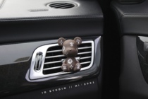 IO STUDIO old flower bear car clip aromatherapy expansion fragrance Stone car outlet holding incense hand gift couple gift