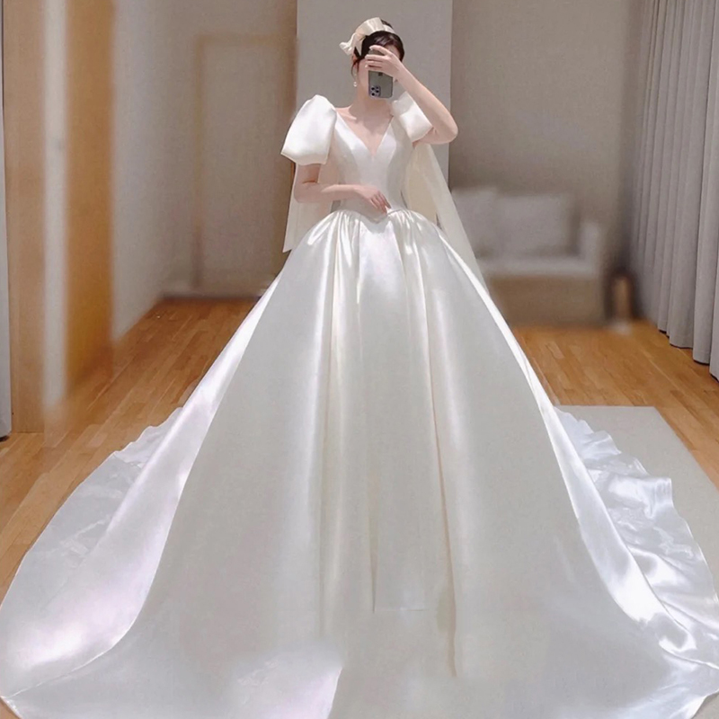  Tailor customized consultation customer service (not refundable)+Tail tie wedding dress   + $15.71 