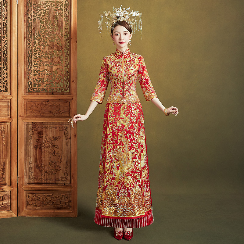 Rental 2021 new Chinese wedding wedding dress Golden Wufu straight skirt Phoenix coat toast dress