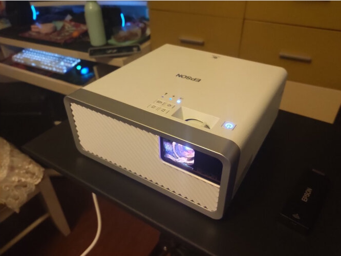 Epson Home EF-100W EF-100B EF-11 Laser Smart wifi built-in system 3LCD Cinema