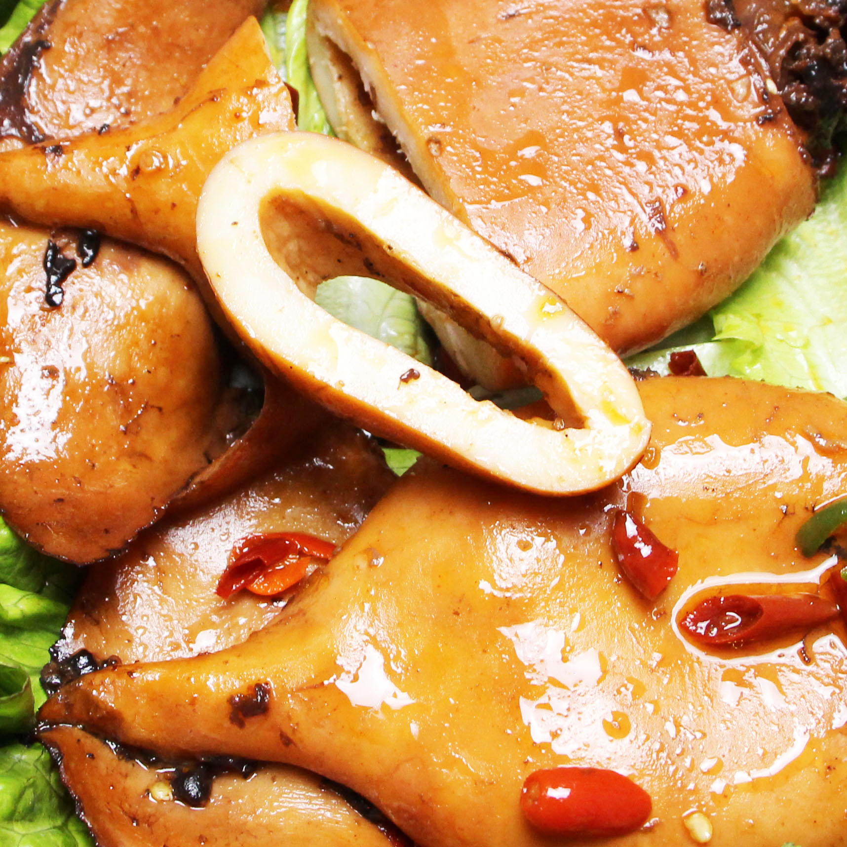 香辣鱿鱼与肉香交织的早餐革命