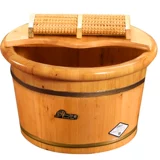 Поверните с дренажными трубами, прижигание с высоким содержанием ног. Терапия боли в ногах. Покрыть большие деревянные пузырьковые ведра домохозяйственное дерево.Ствол