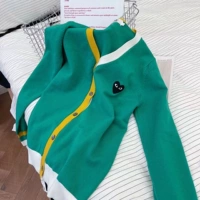 Зеленый боевой цвет v -neck рубашка [Женская модель]