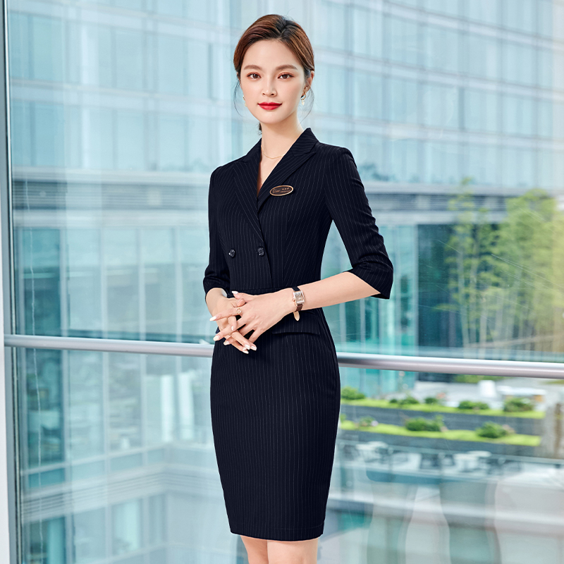 Sample house display center tooling suits and dresses female real estate consultants high-end occupational workplace OL manager real estate overalls