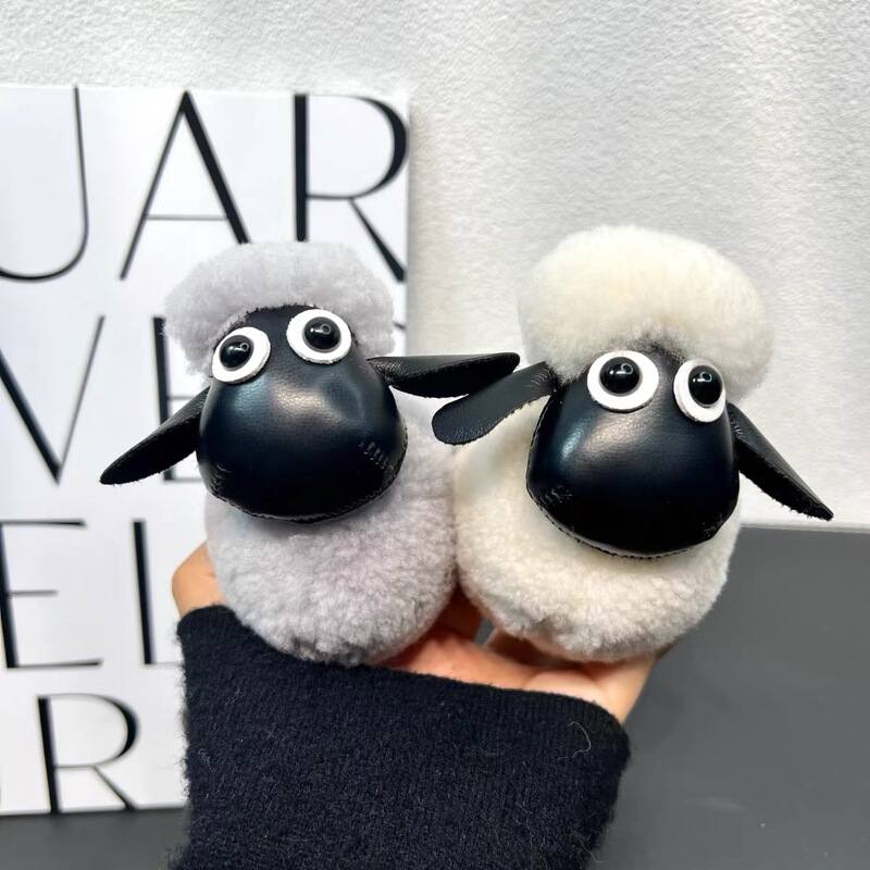 Sheep Pendant Bag Charm Backpack Schoolbag Decoration Fur Plush Cartoon Doll Real Wool Pendant Keychain